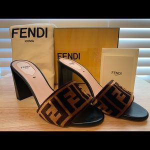 Fendi velvet and and leather open toe sandal. BRAND NEW, NEVER WORN!
